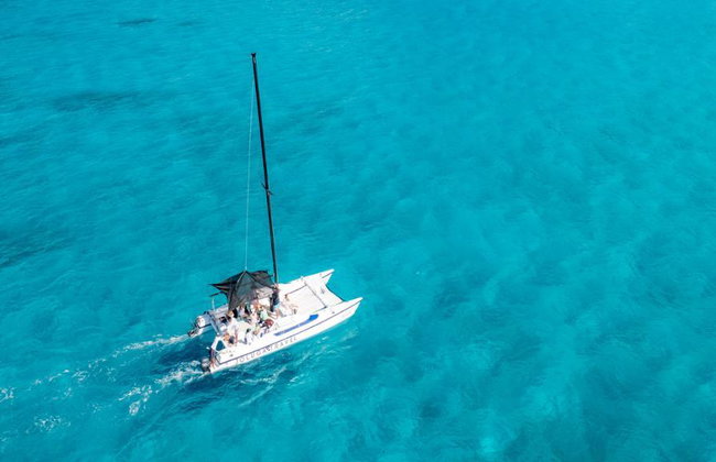 Catamaran Tour Splash Private - Foto 2