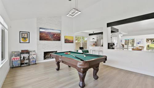 Your Stylish Getaway to Desert Fun and Relaxation - Foto 2