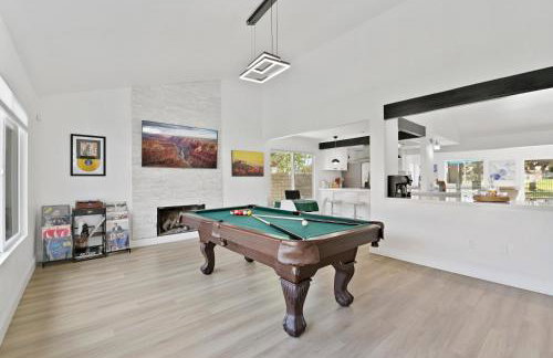 Your Stylish Getaway to Desert Fun and Relaxation - Foto 2