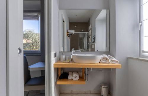 Villa Acquaviva with Panoramic, Private Pool and Gym - by PosarelliVillas - Foto 21