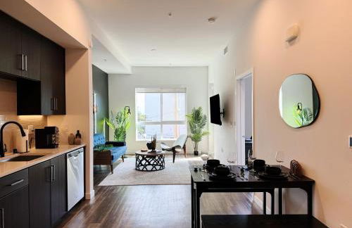 Modern Hollywood Home Sunset View & Free Parking - 10mins to Universal Studios - Foto 22