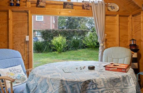 Seabird Lookout: White Horse Beach Plymouth - Foto 24