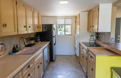 Pool and Mtn View! Designer Borrego Springs Hideaway - Foto 7