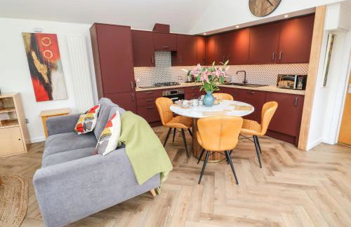 Meadowside - Photo 7