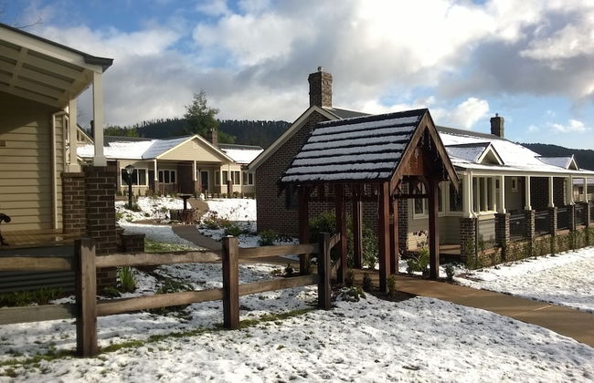 Marysville Garden Cottages - Photo 80