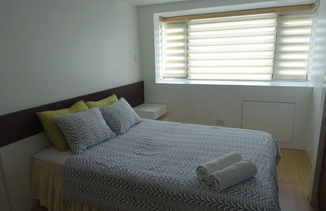 Luxury Condo at Forbeswood Parklane - Foto 16