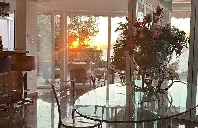 Luxurious 2-bed Seaside Apartment in Saronida - Foto 39