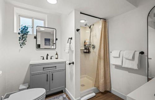 5280 Oasis - Hot Tub Walk to Sloan's Lake - Foto 43