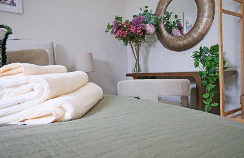 Apartment 11 Bluebridge with Free Parking - Photo 60