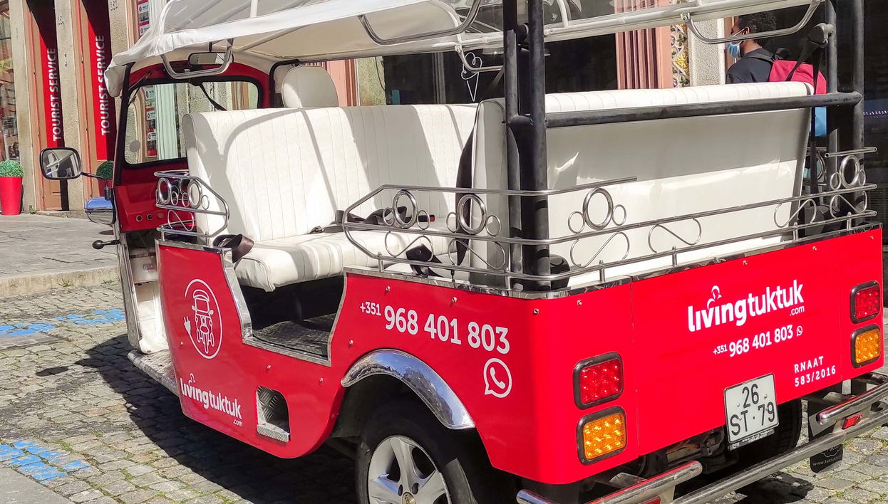 Porto Tuk Tuk Tour + Six Bridges Cruise - Foto 1