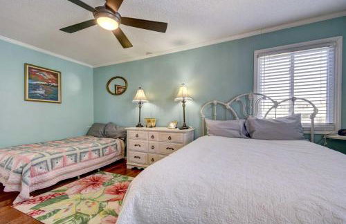 Ocean Isle Beach Home with Canal Views! - Foto 11