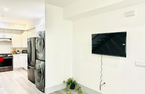 Newly Built Modern Central 2B On Sherman with Free Parking - Foto 33