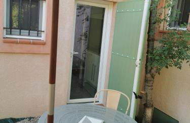 Studio de charme en Provence, piscine et jacuzzi partagés - Foto 11