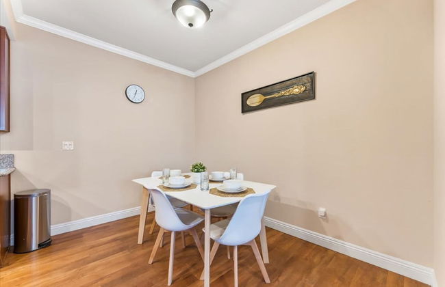 2BR Getaway Pool Gym Basketball Court Theater Access - Photo 14