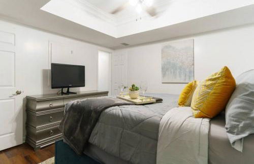 Relaxing Retreat with 55-Inch TV and Lake Views - Foto 44