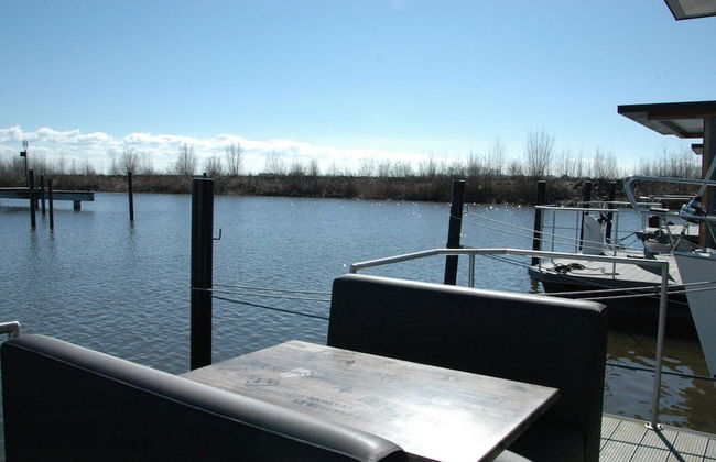 Boat in Volendam Near Marina Museum - Foto 20