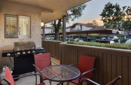 Coastal Retreat w Pool Spa BBQ Near Beaches Golf Courses Ritz Pointe Condo by AvantStay - Foto 5