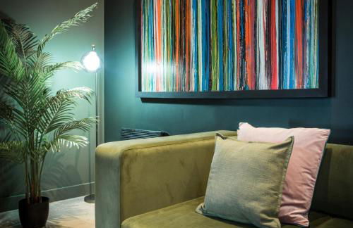 Urban Jungle by Domu Stays - Foto 8