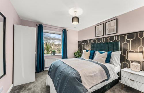 Elegant Retreat in Cheltenham - Garden & Parking Included - Foto 4