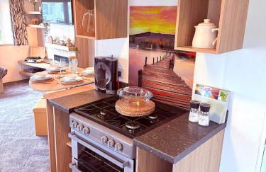 The Eden - Sleeps 8 Pet Friendly Free Wi-Fi With Patio & Hub Passes Camber Sands Cosy Spacious Modern 8 Berth Caravan - Foto 26