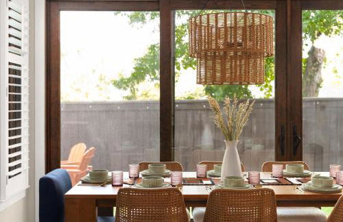 Sunset Saloon - Pool Outdoor Theater & Ping Pong - Foto 10