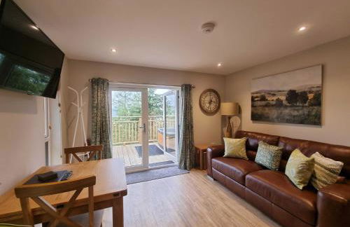 Chestnut Lodge with Hot Tub - Foto 4