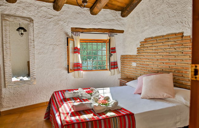 Cuevas El Moral - Foto 3