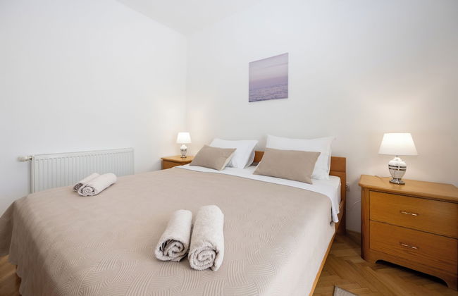 Double bed Room With Private Bathroom and Balcony - Foto 3