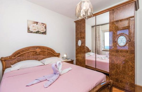 Beautiful Home In Lukovo Sugarje - Foto 29