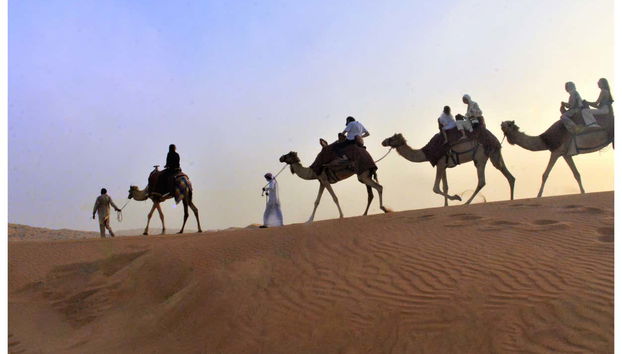 Recorriendo el desierto de Ral al-Khaimah