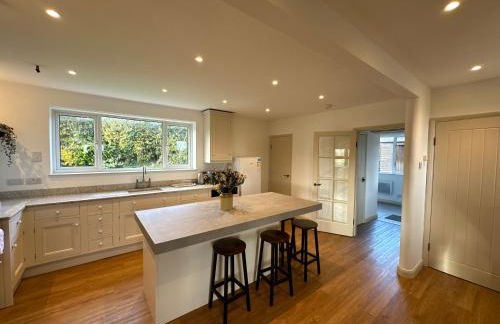 Ashleigh - Ash Farm Cotswolds - Photo 4