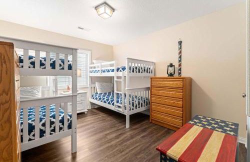 Family-friendly Home Hot Tub Lake View & Pool Access - Foto 46