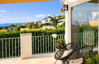 Espectacular villa junto a la playa, piscina privada y vistas al mar - Foto 9