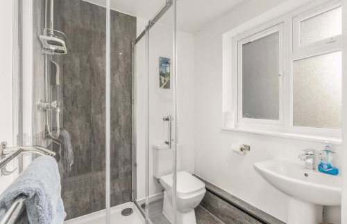 Badger Haven, Apartment 2 - Photo 16