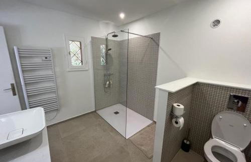 Grande propriété avec Piscine et Terrain de tennis privés - Foto 24