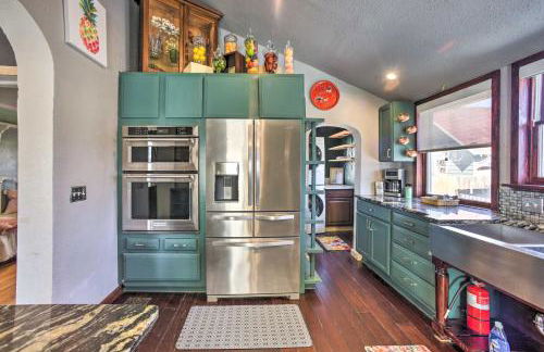 Historic Old Colorado City Home with Backyard! - Foto 11