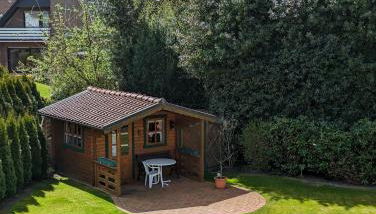 Ferienwohnung Leni erstes OG inkl Balkon Gartenblick kostenfreier Parkplatz stadtnah aber ruhig gelegen - Foto 5, Garden, Garden view