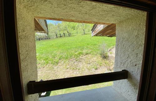 LE PASSE-MONTAGNE Bel appartement avec terrasse dans vieille ferme de montagne rénovée - Foto 16