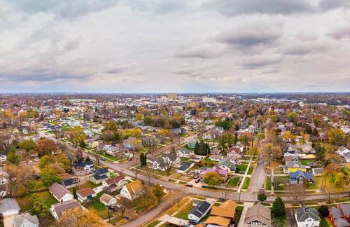 Downtown Oasis Family Home - Lawrence University PAC College Ave - Foto 23