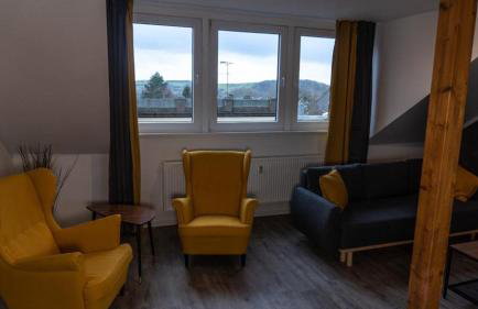 View Apartment - Photo 5