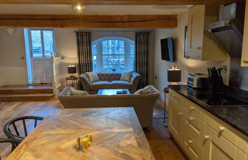 The Saddle Room - Photo 25