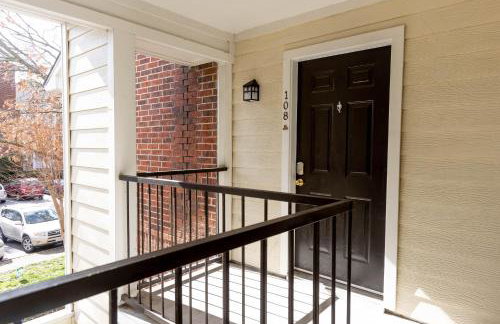 Wyndham 108 Corporate & Modern 1br suite - Photo 16