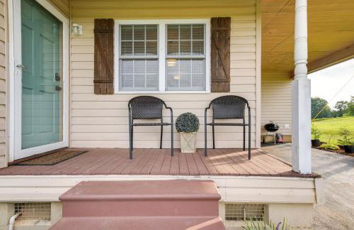 Relax Fireside! Home Less Than 1 Mi to Tryon International - Foto 24