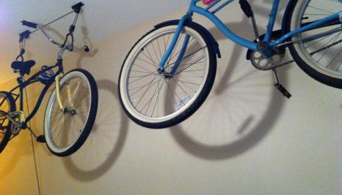 Near bustling Magazine St with bikes - Foto 3