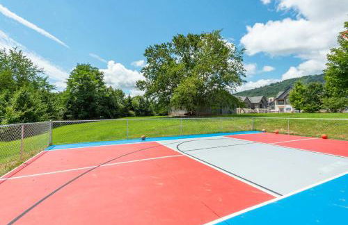 Sleeps 20 Sport Court Pool Hot Tub Playground - Foto 4