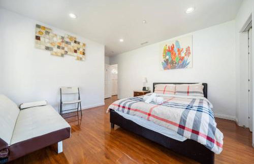 40 ppl 2 houses 13 Bedrooms btw Disney Hollywd - Foto 16