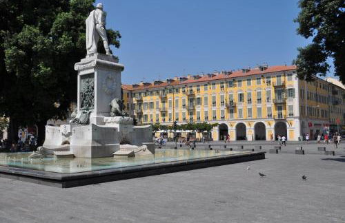 Charmant studio tout proche du port - Photo 19