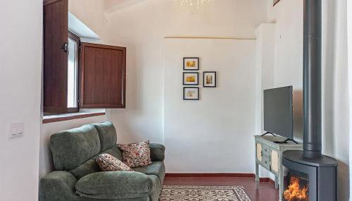 Lovely Home In Castilblanco De Los Ar - Foto 3