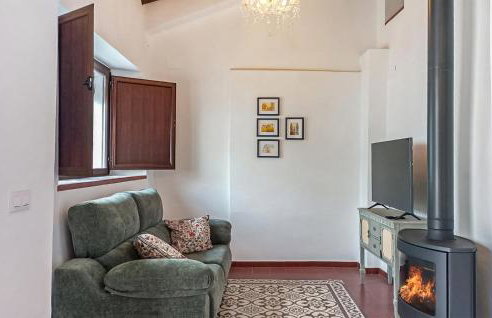 Lovely Home In Castilblanco De Los Ar - Foto 3