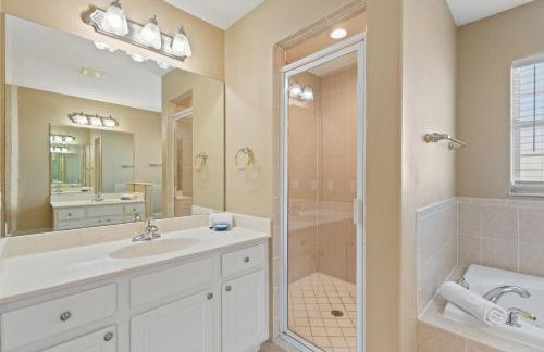 6 Bed, 2 Suites, Pool, Spa, Games Room #800 6 Bedroom Villa - Foto 77